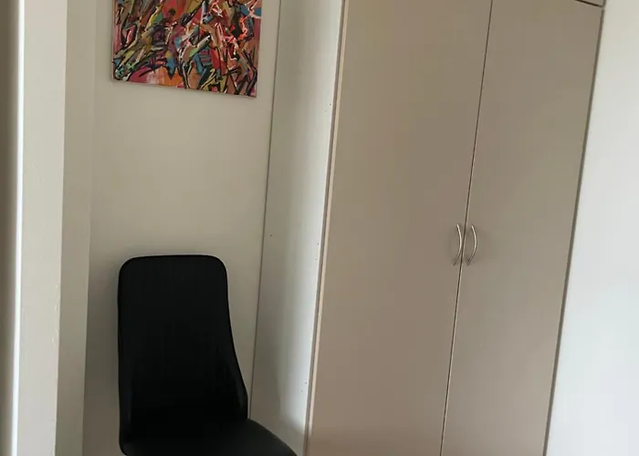 Großes, Helles 1-zimmerapartment Bis Zu 3 Personen